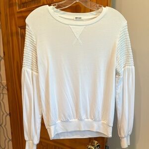 White lightweight Sweatshirt with Quilted Sleeves